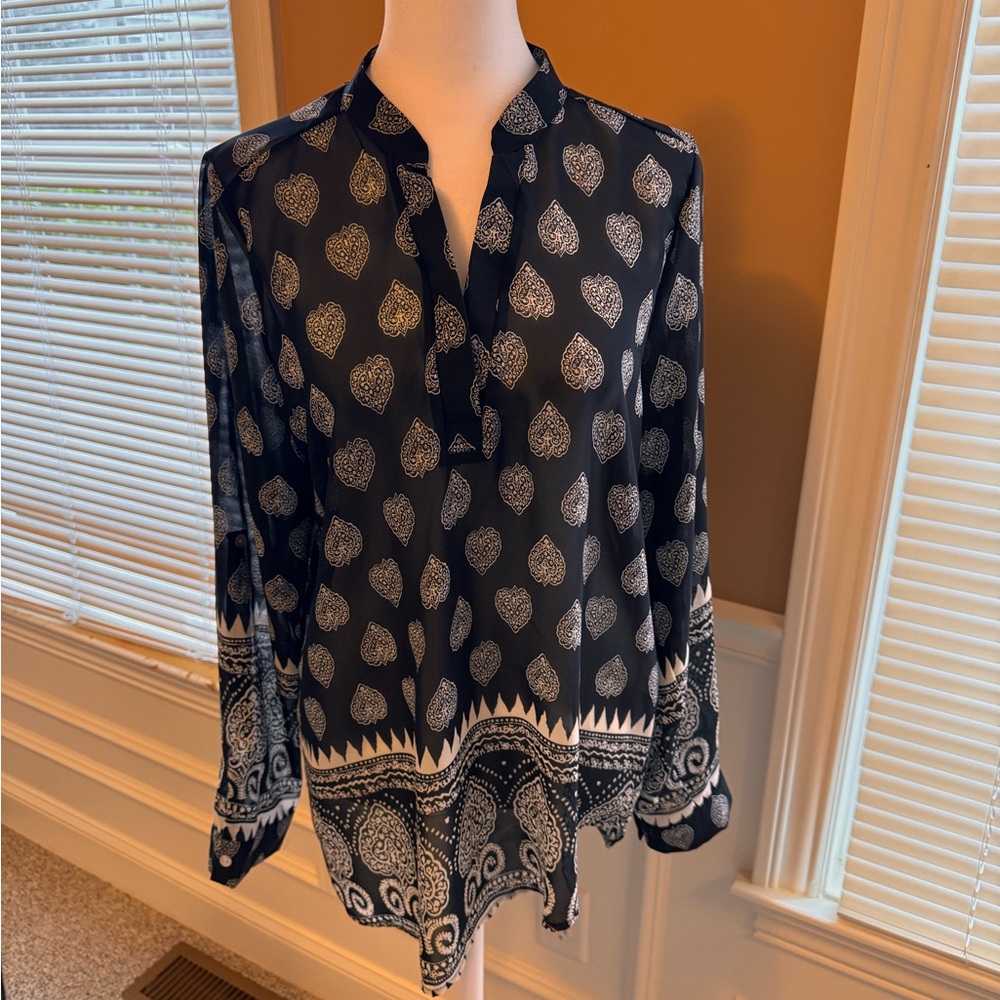 Honey Punch black blouse (size large)